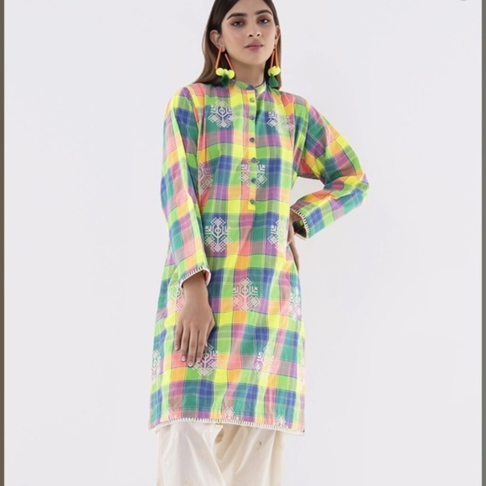 Khaadi yarn dyed embroidered checkered fluorescent classic kurta shirt